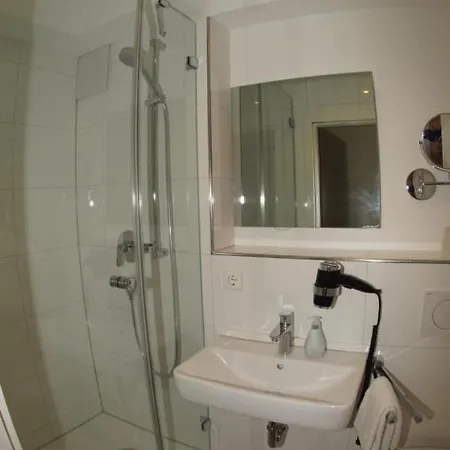 Lafette فندق هينترتزارتن