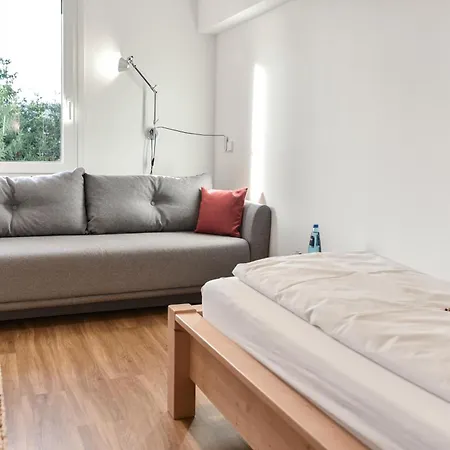 Lafette هينترتزارتن