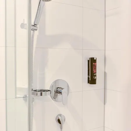 Lafette هينترتزارتن